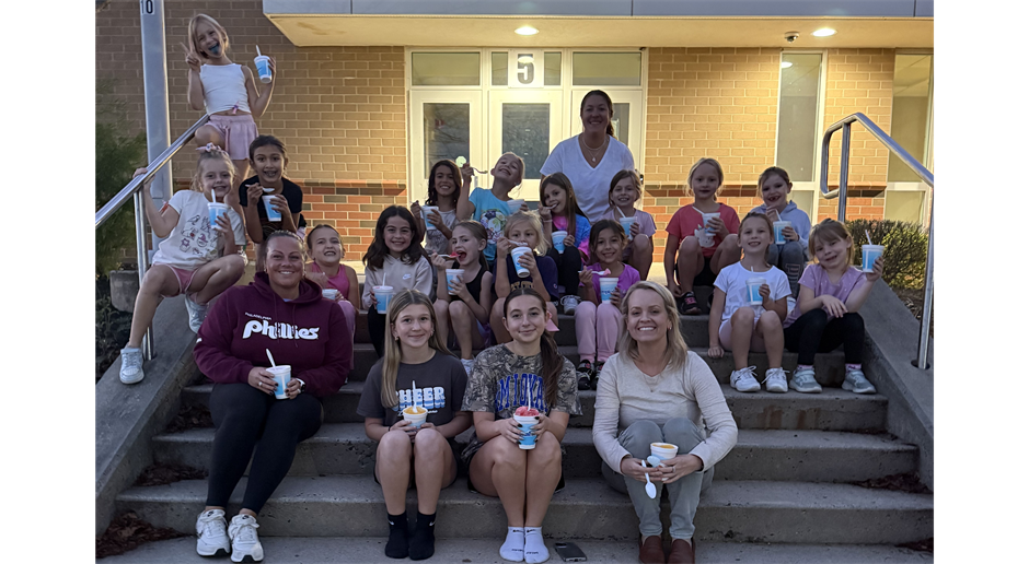 Mighty Mite Snow Cone Fun 2025 Cheer