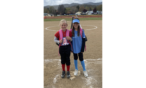 Yreka Ponytail Softball 