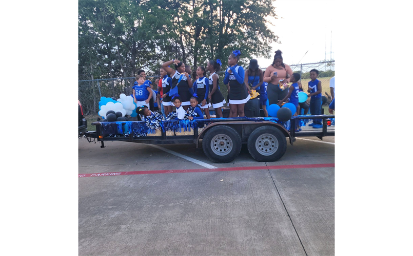 Cedar Hill Homecoming Parade