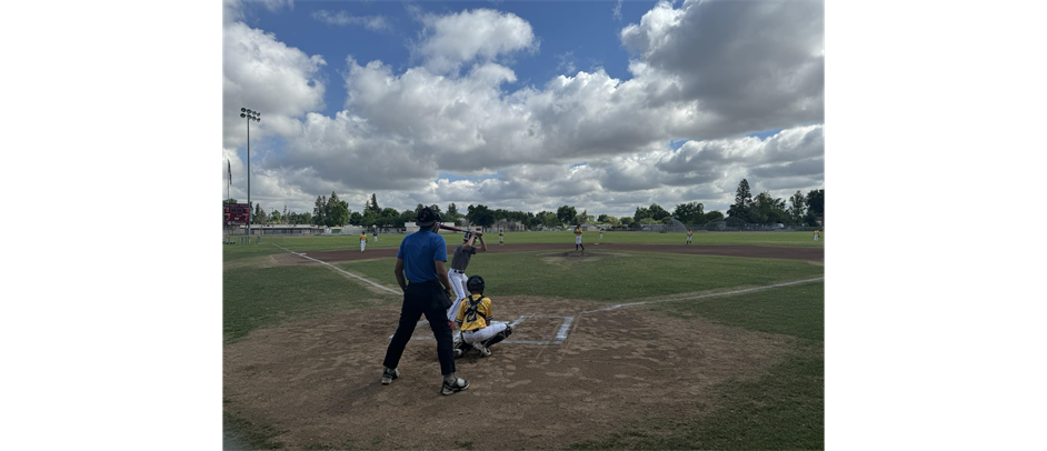 Juniors game at Divisadero
