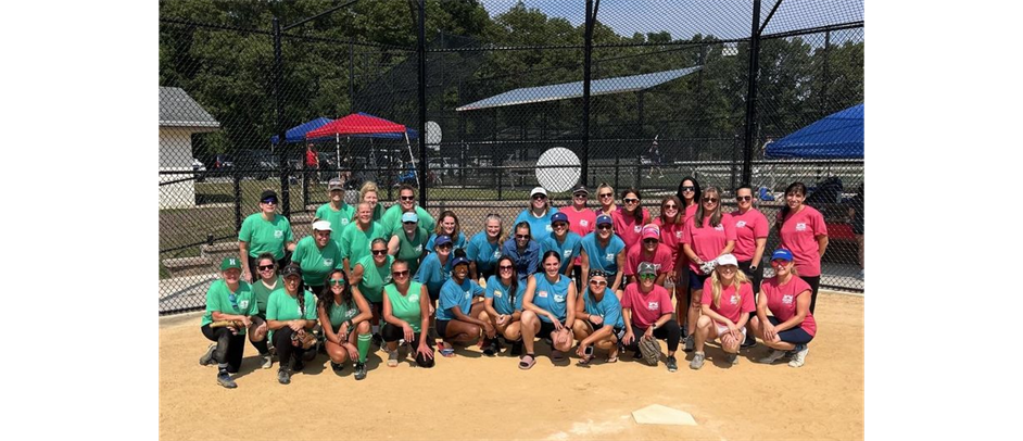 Another Successful Hauppauge Women's Softball Season!