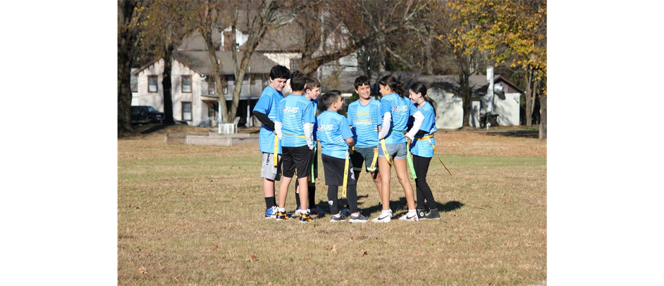 Teamwork makes the dreamwork. 