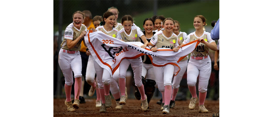 GWA 11/12 All-Stars Win District 31